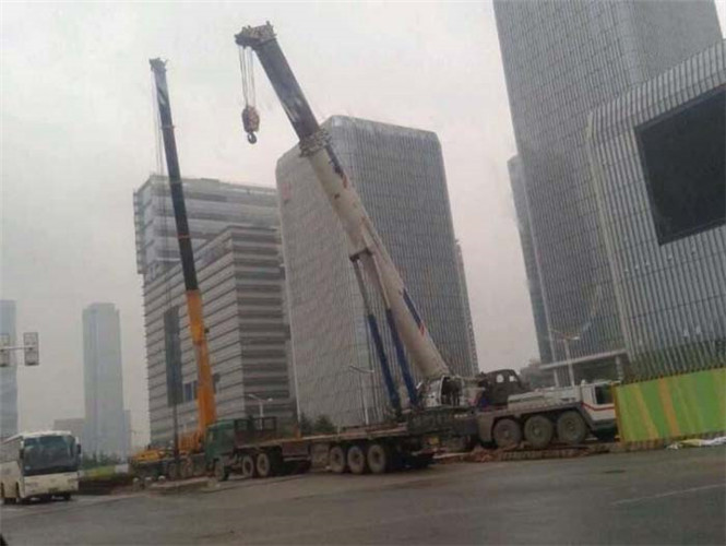 藁城区25吨吊车能吊多重设备？